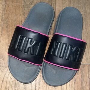 Nike slides